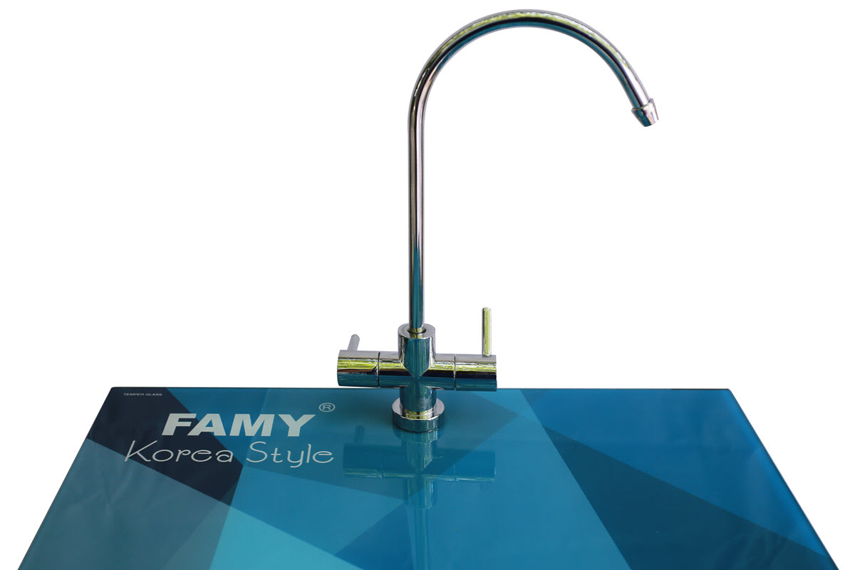 Máy lọc nước 9 cấp công nghệ Hàn Quốc Famy KR9IQ