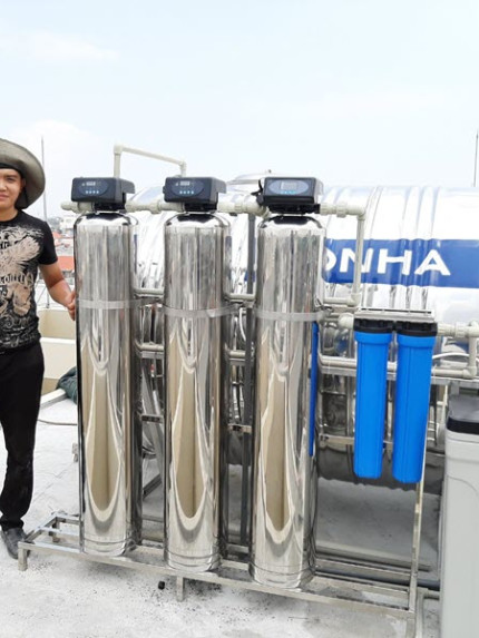 Bộ lọc nước tổng đầu nguồn FAMY cho gia đình, biệt thự, khách sạn