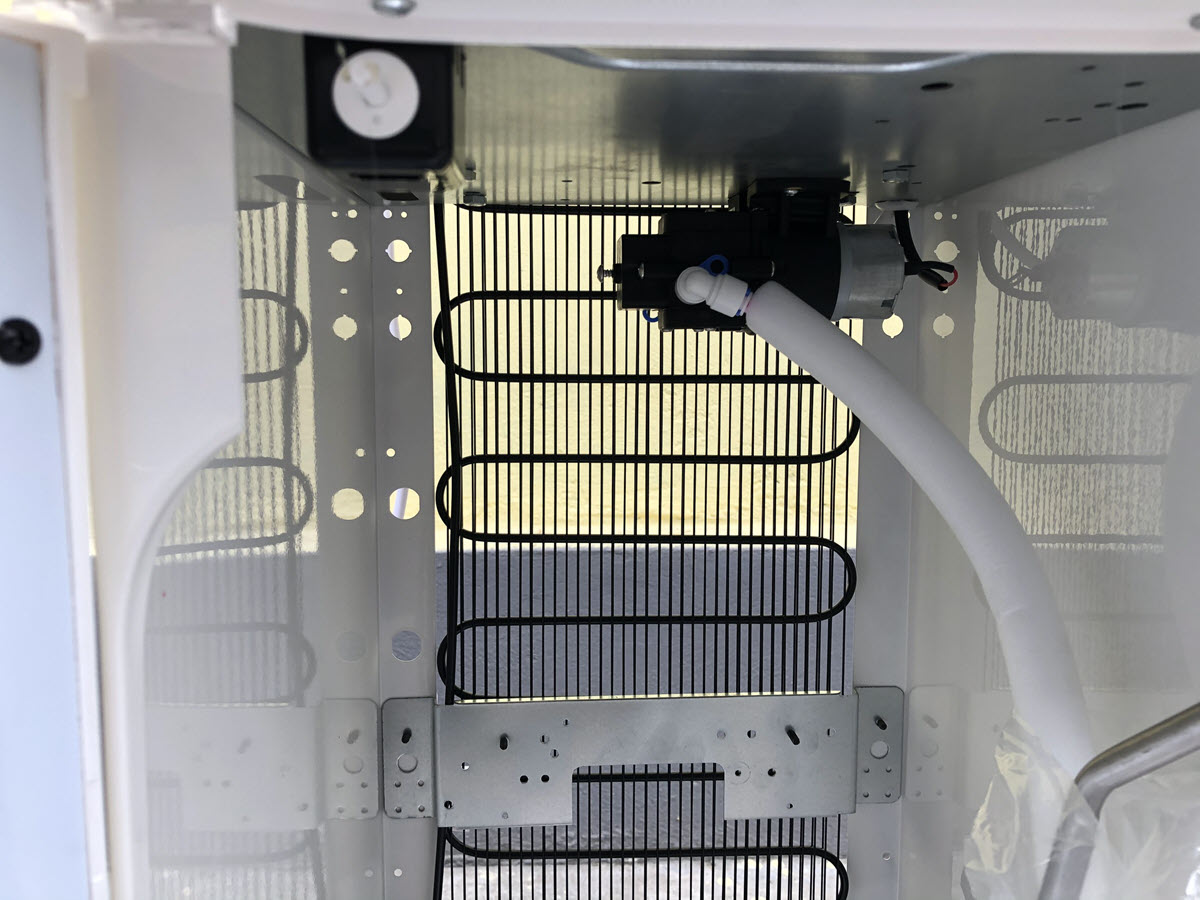 Cây nước nóng lạnh hút bình FAMY FA02