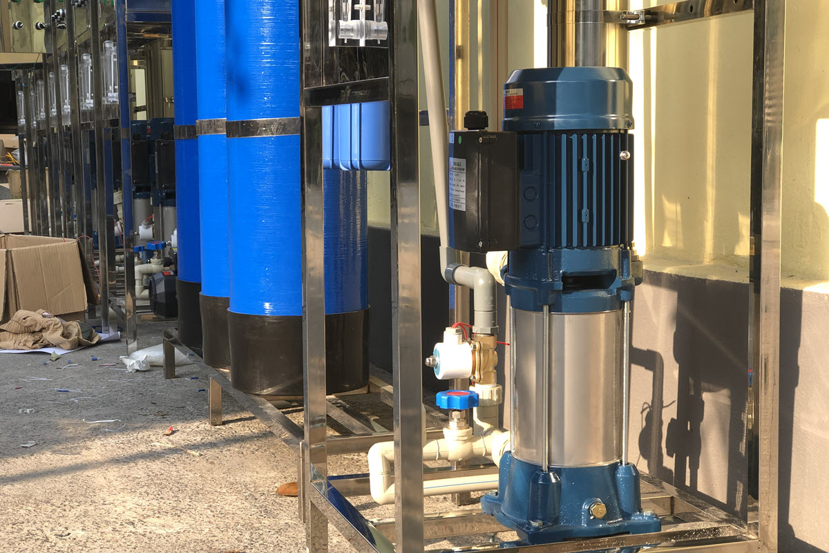 Máy lọc nước công nghiệp FAMY CN250, RO 250 lít/giờ