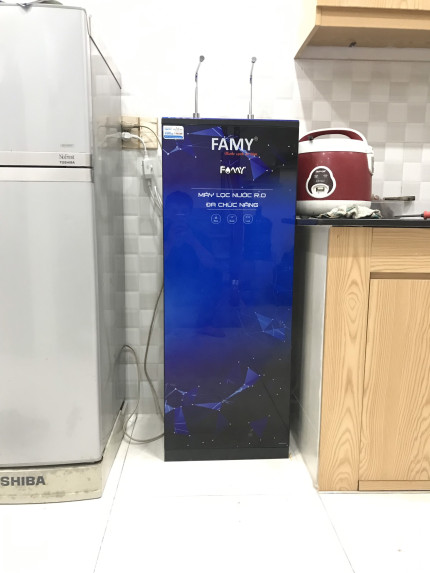 Máy lọc nước Famy ECO-V3 2 vòi 3 chế độ nước nóng lạnh nguội