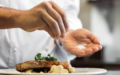 Tác hại của việc ăn mặn?