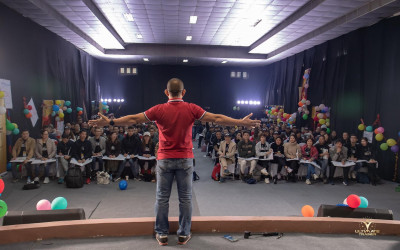 Phát triển kỹ năng thuyết trình vượt bậc cùng Famy với khóa học Ultimate Trainer.