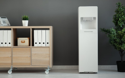 Máy lọc nước gia đình không dùng điện là gì? Sử dụng trong sinh hoạt bình thường có an toàn không?