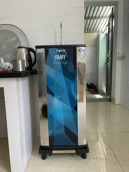 Máy lọc nước công nghệ Hàn Quốc FAMY KR9IQ-HA 9 cấp lọc
