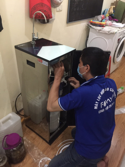 Máy lọc nước FAMY ECO2.0-HA 9 cấp lọc bơm hút