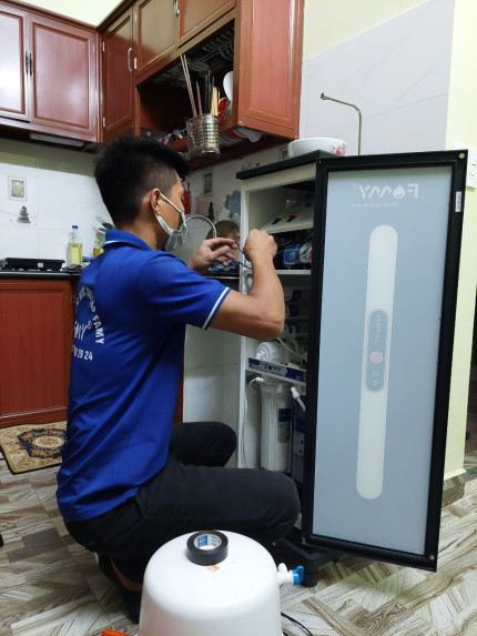 Máy lọc nước FAMY ECO2.0-V2 2 chế độ nóng và nguội phiên bản mới