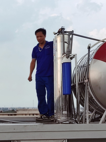 Hệ thống lọc tổng lọc nước đầu nguồn FAMY -LT01CI cột inox