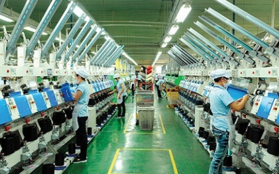 Nâng cao hiệu quả sản xuất với hệ thống lọc tổng cho nhà máy, khu công nghiệp.