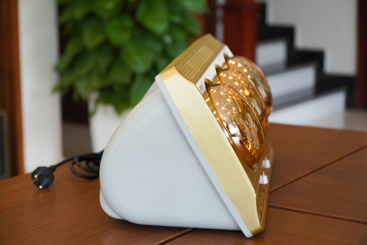 Đèn sưởi phòng tắm 3 bóng Famy FMS-03, nóng nhanh, tiết kiệm điện