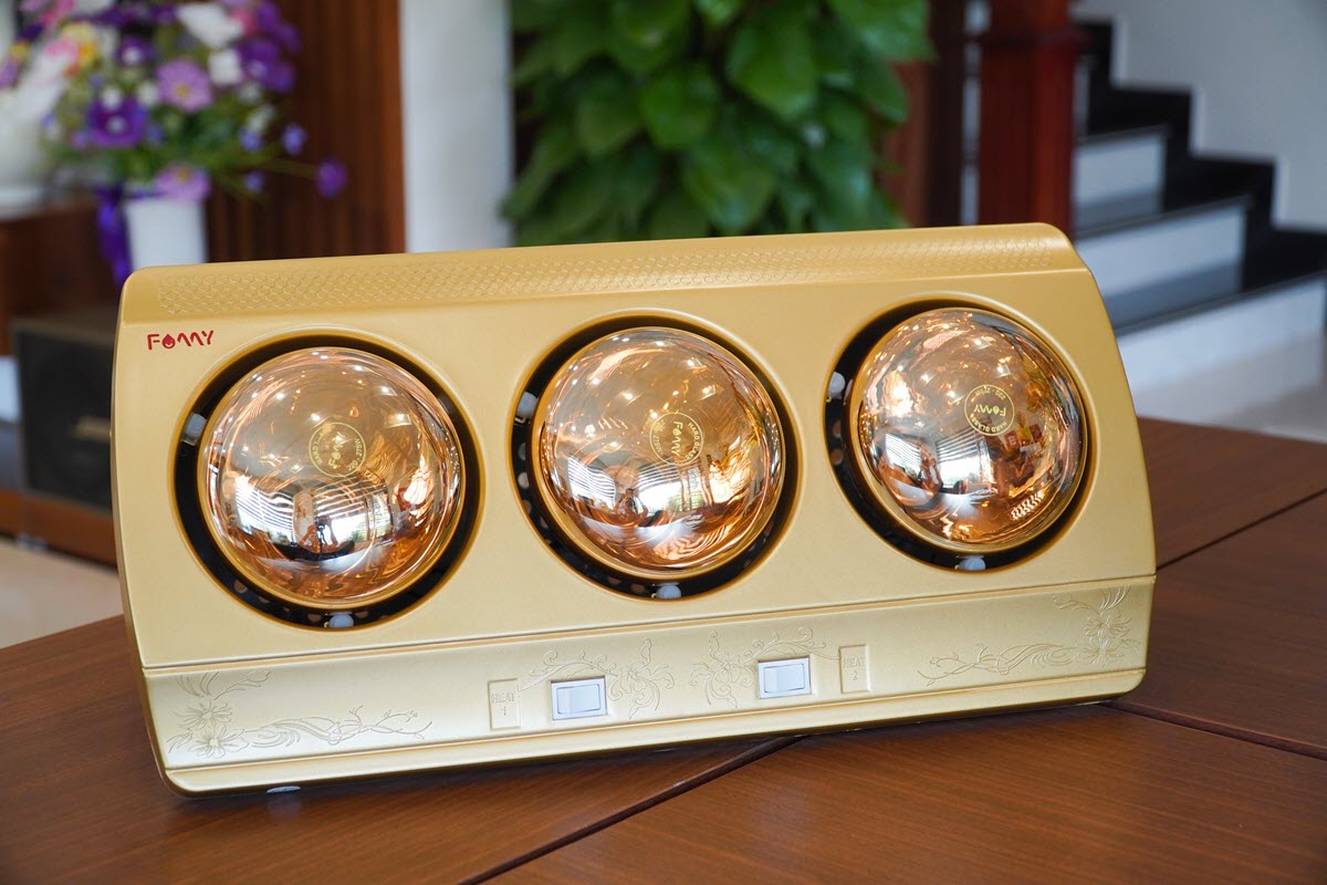 Đèn sưởi phòng tắm 3 bóng Famy FMS-03, nóng nhanh, tiết kiệm điện