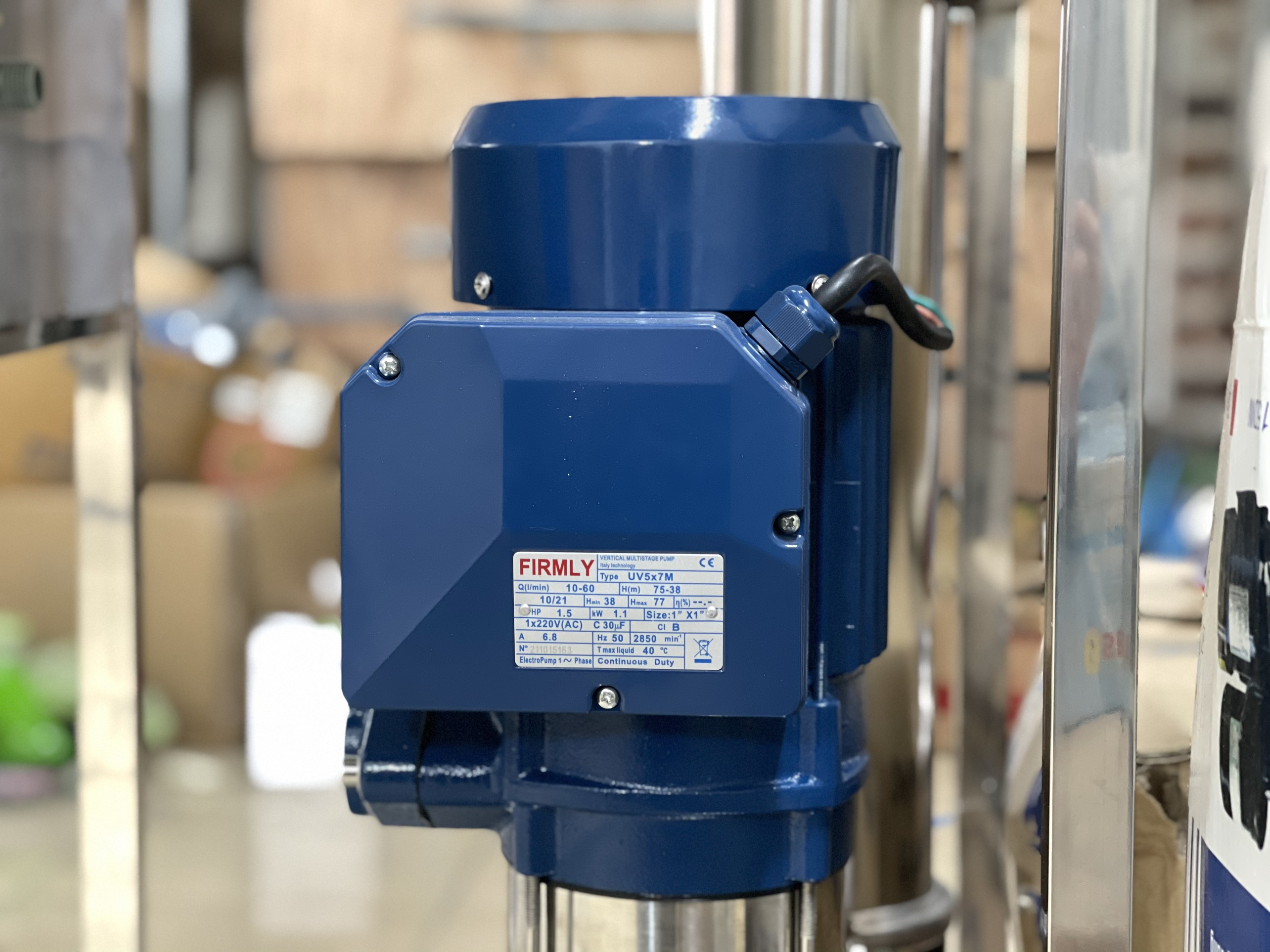 Máy bơm trục đứng VM 2-9*7 công suất 1,1kw