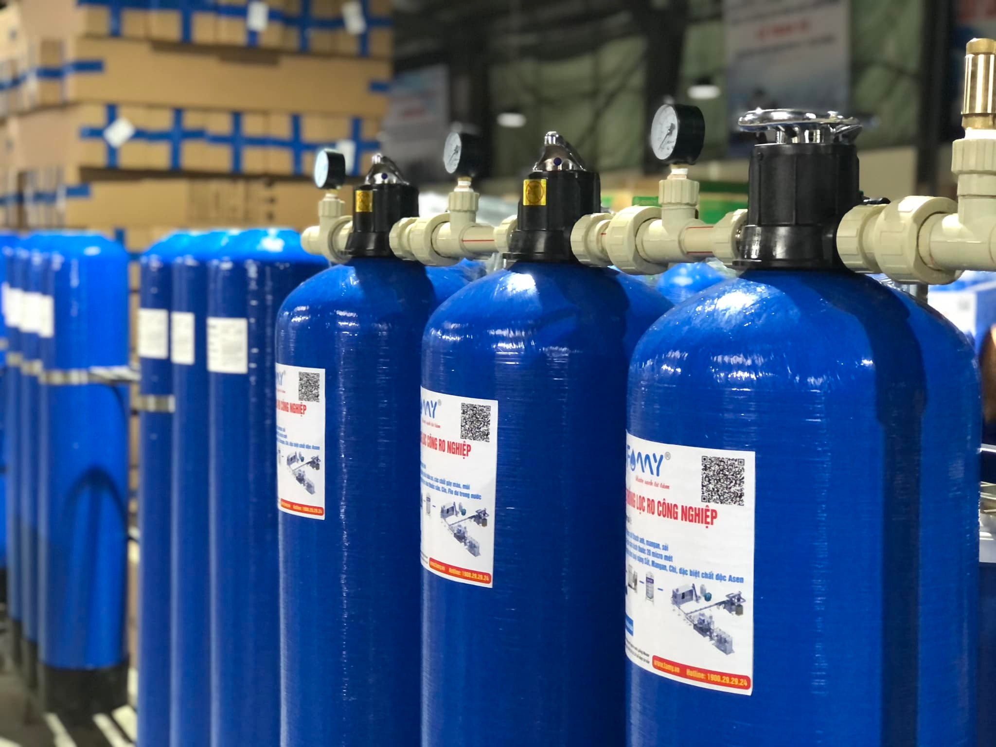 Cột lọc nước composite Famy