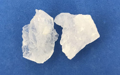 Phèn chua là gì? Có tác dụng gì? Những ảnh hưởng của phèn chua đến sức khỏe mà ít người biết