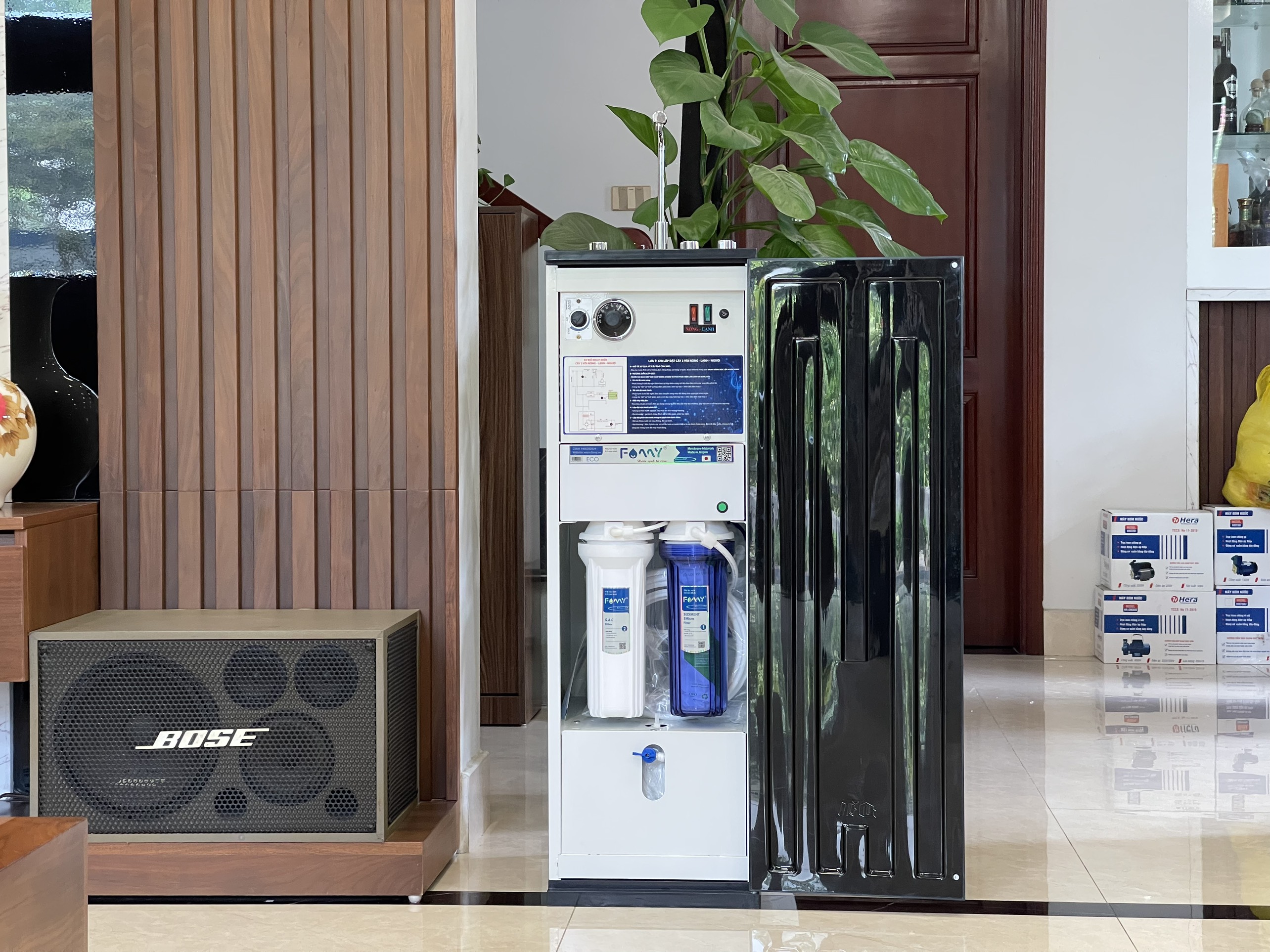 Máy lọc nước nóng lạnh FAMY ECO2.0-V3 (3 chế độ nước nóng-lạnh-nguội)