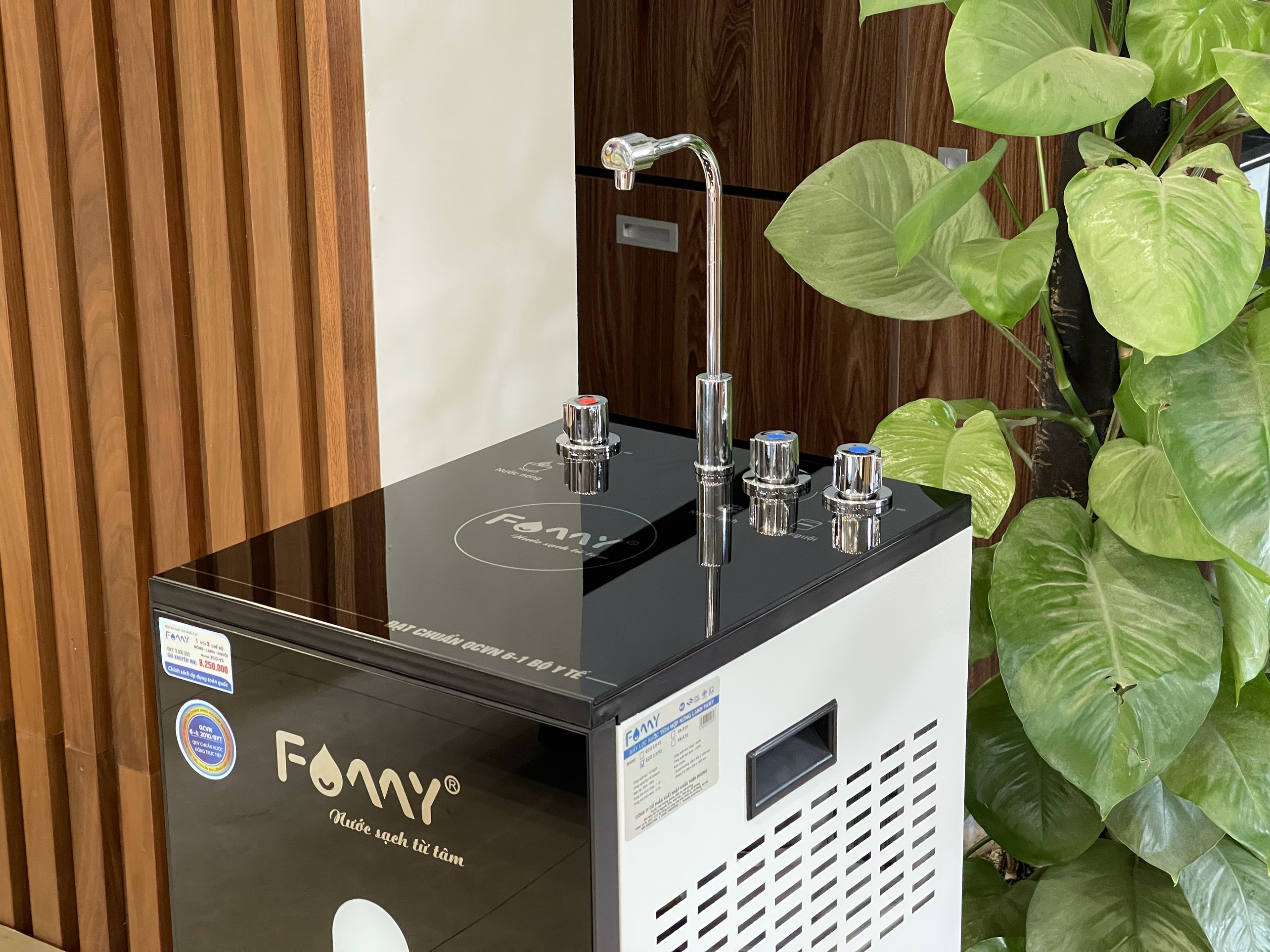 Máy lọc nước nóng lạnh FAMY ECO2.0-V3 (3 chế độ nước nóng-lạnh-nguội)