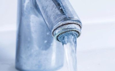 Nước cứng toàn phần là gì? 7 cách làm mềm nước cứng toàn phần