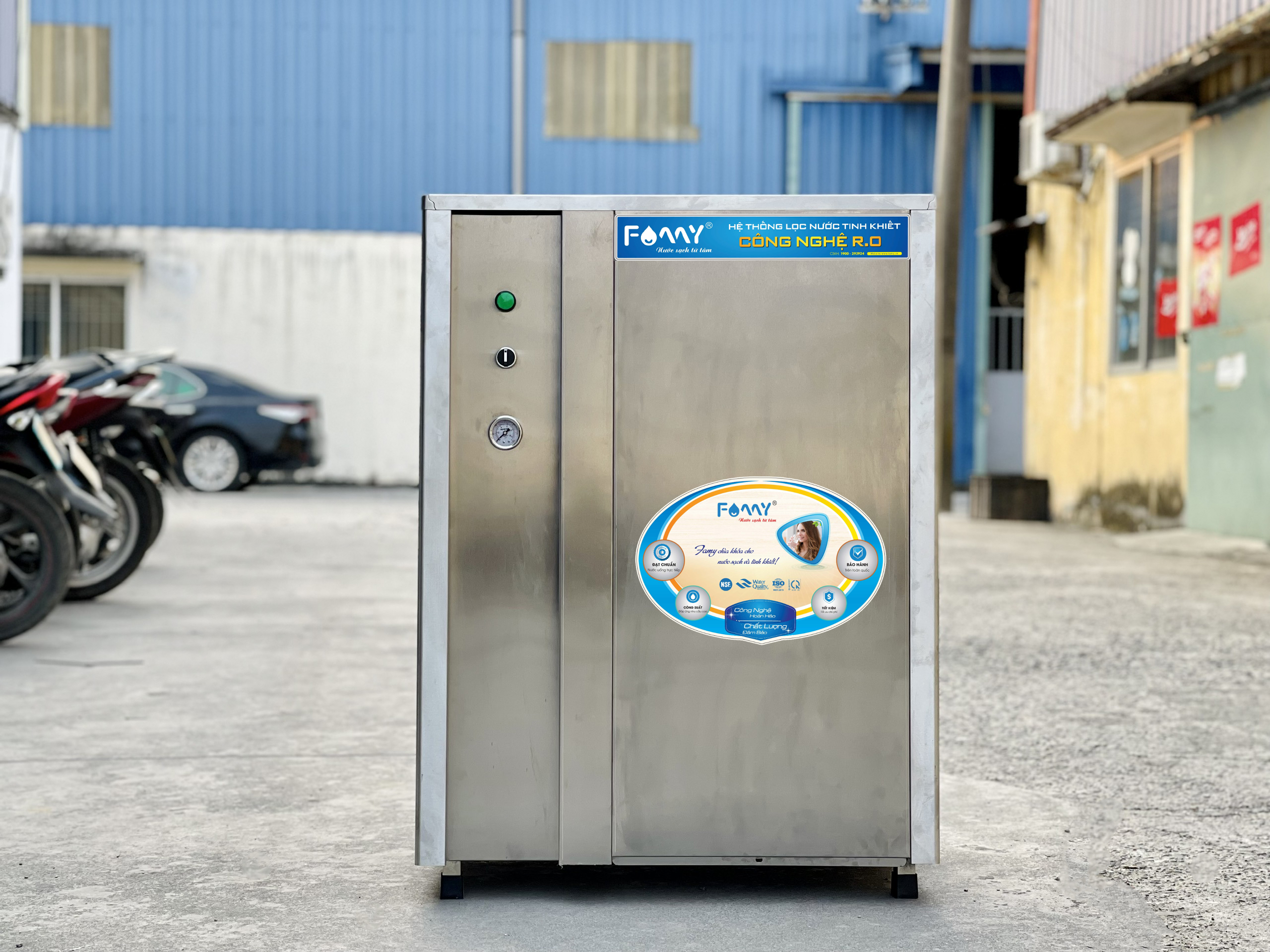 Máy lọc nước bán công nghiệp FAMY FA50, RO 50 lít/giờ tủ đôi 2 vòi (Vỏ mới)