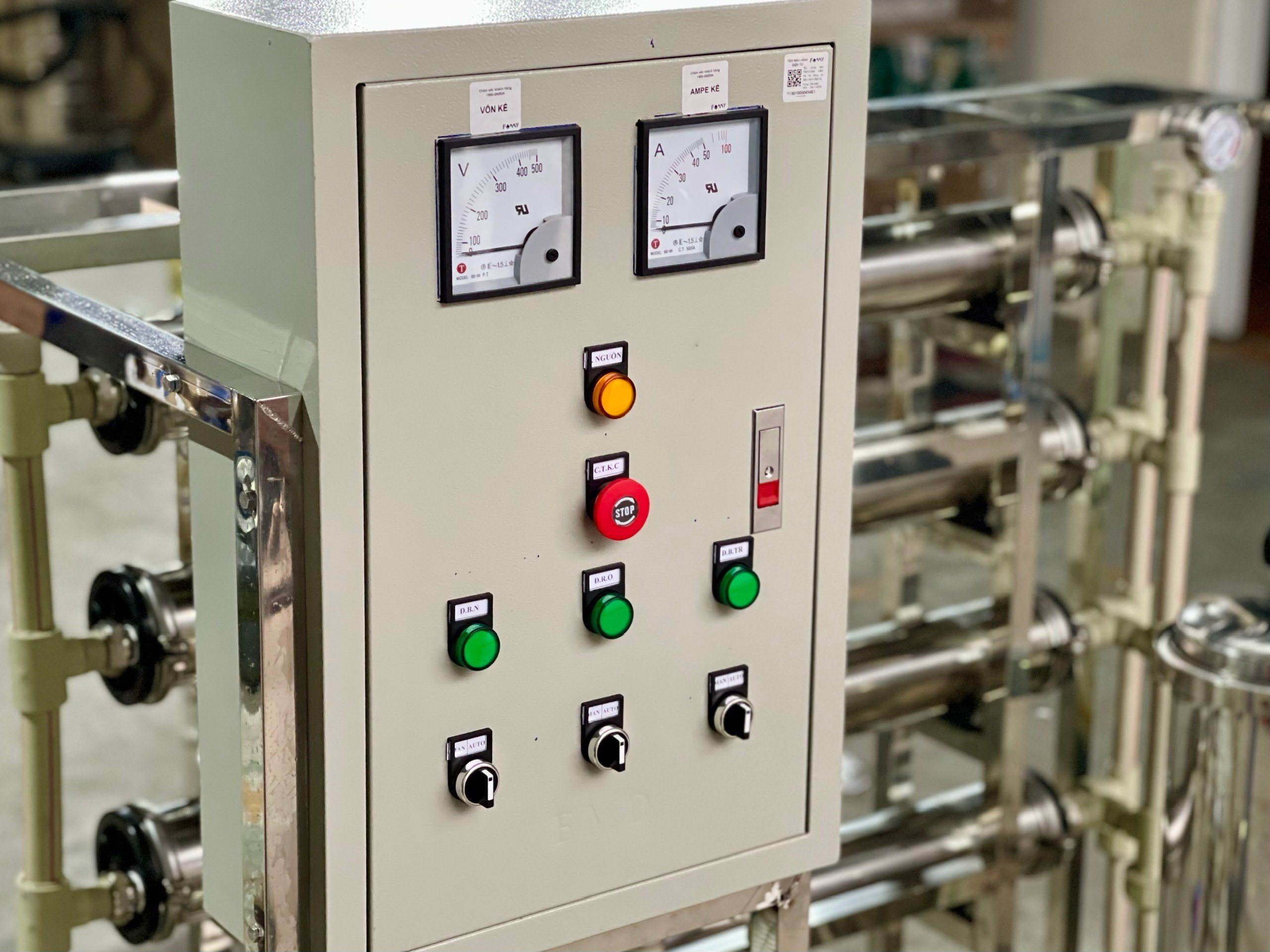 Máy lọc nước công nghiệp FAMY CN01K, RO 1.000 lít/giờ