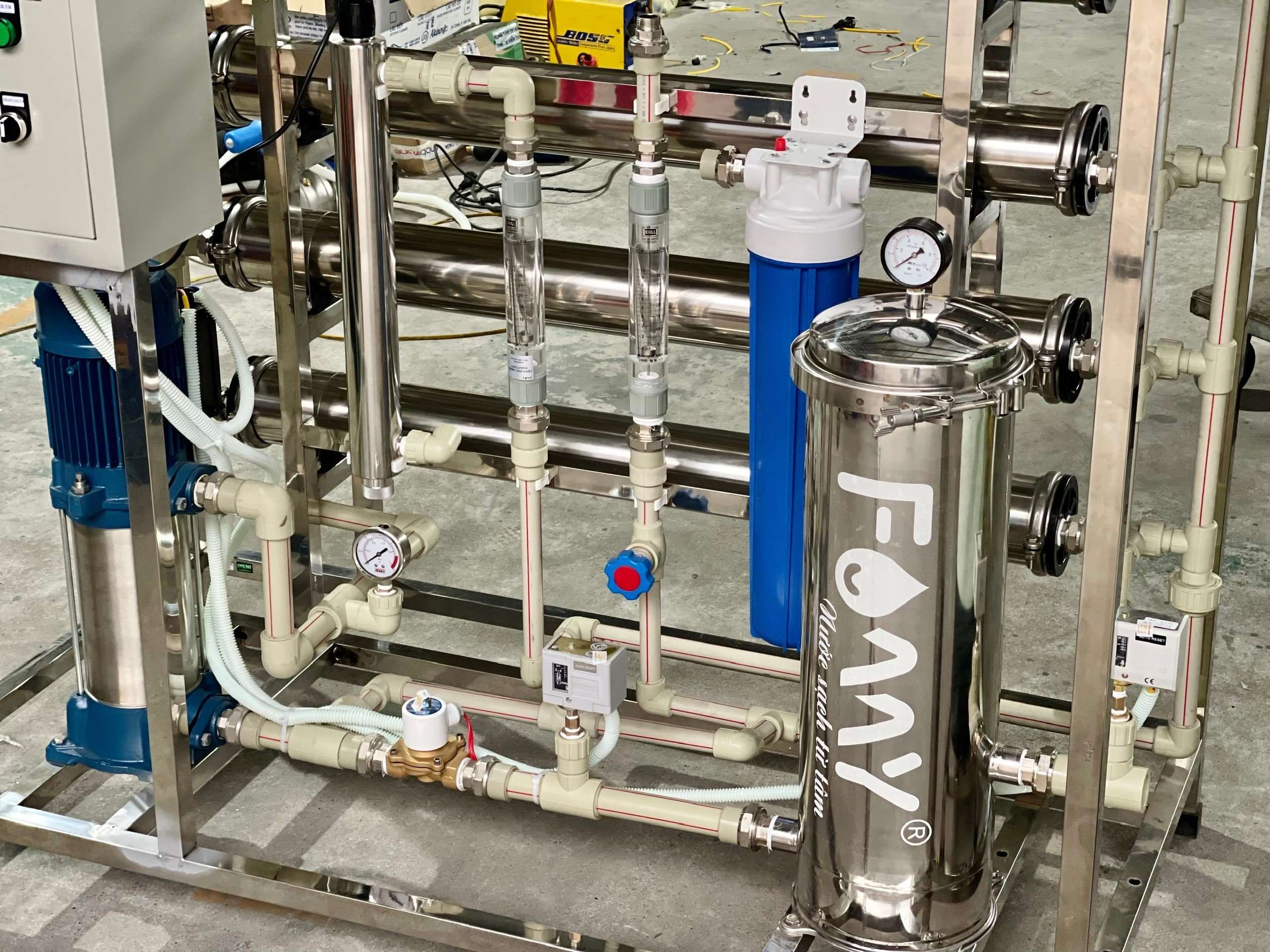 Máy lọc nước công nghiệp FAMY CN01K, RO 1.000 lít/giờ