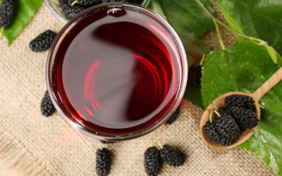 Bật mí cách pha trà dâu tằm giải nhiệt cực đã trong ngày hè