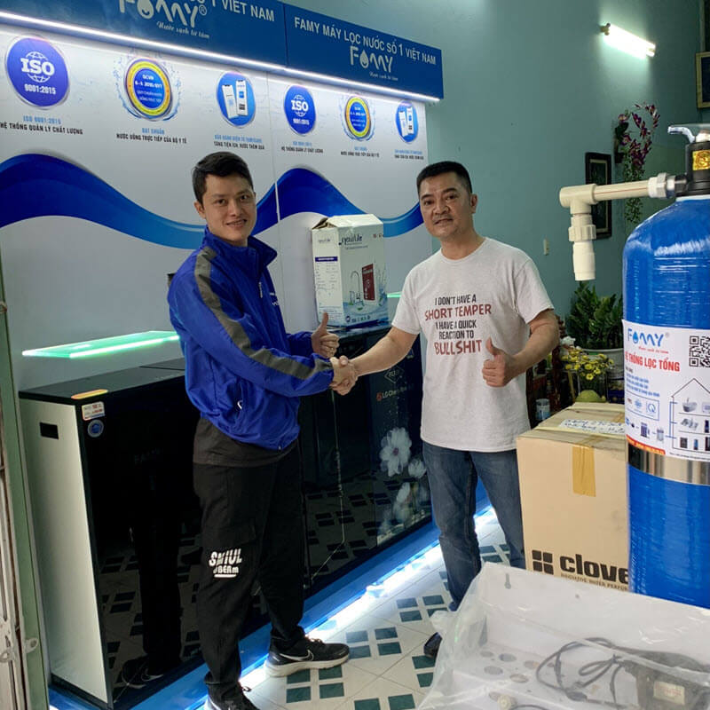 Giá kệ trưng bày sản phẩm Famy